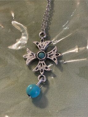Silver Tone Justin Cross Pendant Necklace with Turquoise-colored Accents